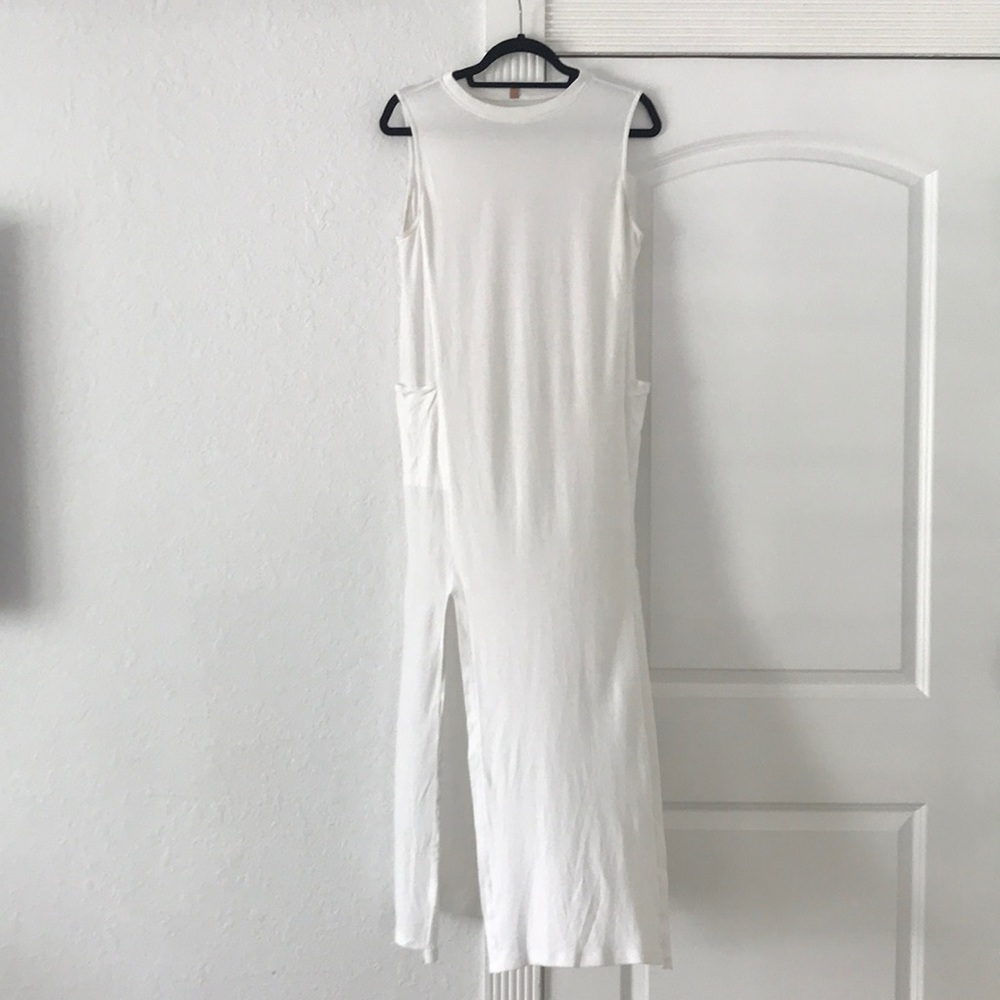 Lunya cool paneled sleeveless dress